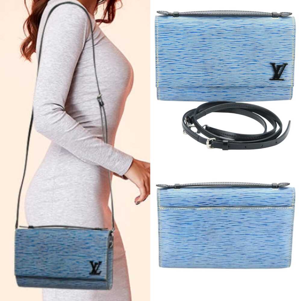 💎✨Lovely✨💎Authentic Louis Vuitton Clery Epi Denim Bag Blue
